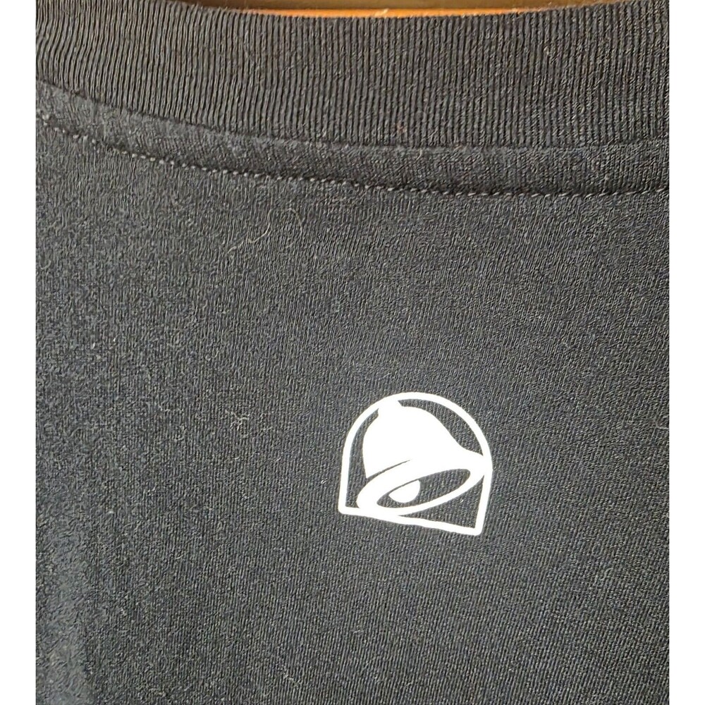 Taco Bell Black T-shirt Size Medium Mens Fast Food Retro Graphic - Picture 4 of 5